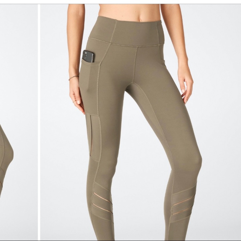 Fabletics high waisted 7/8 Moto legging
